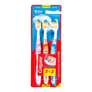 Conjunto com 3 Escovas Dentais Colgate Extra Clean Média