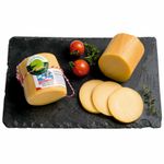 Queijo-Provolone-Fresco-Defumado-Cilindrico-Kronhardt-Zaffari-00